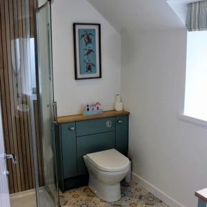 Bay Cottage - 1st floor bathroom