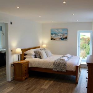 Bay Cottage - Master Bedroom Ensuite