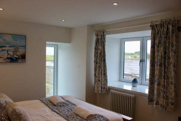 Bay Cottage - Master Double Bedroom