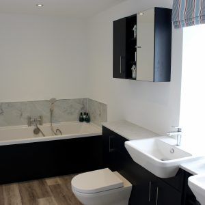 Bay Cottage - Ensuite Bathroom